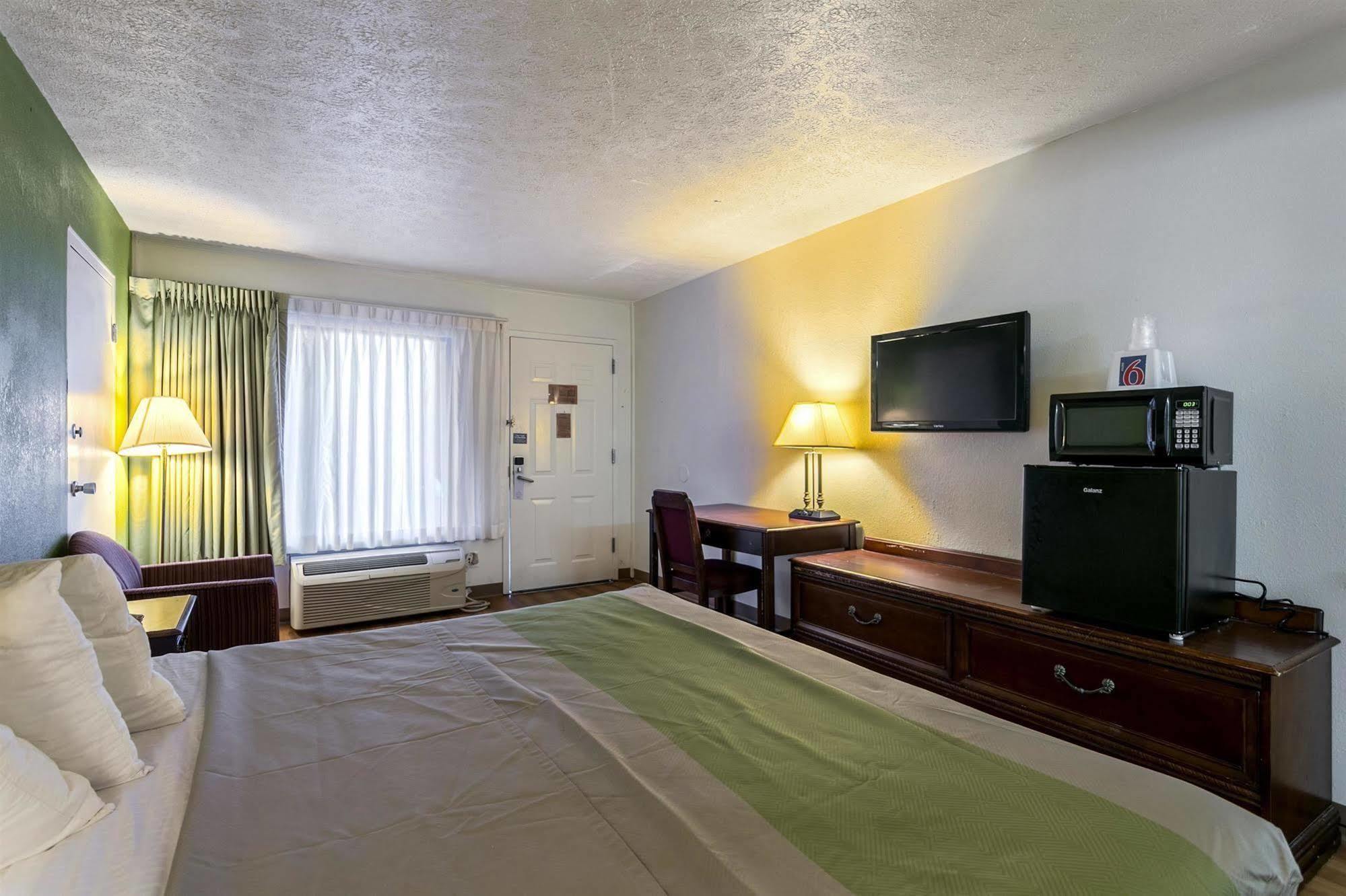 Americas Best Value Inn Edgewood, Md Εξωτερικό φωτογραφία