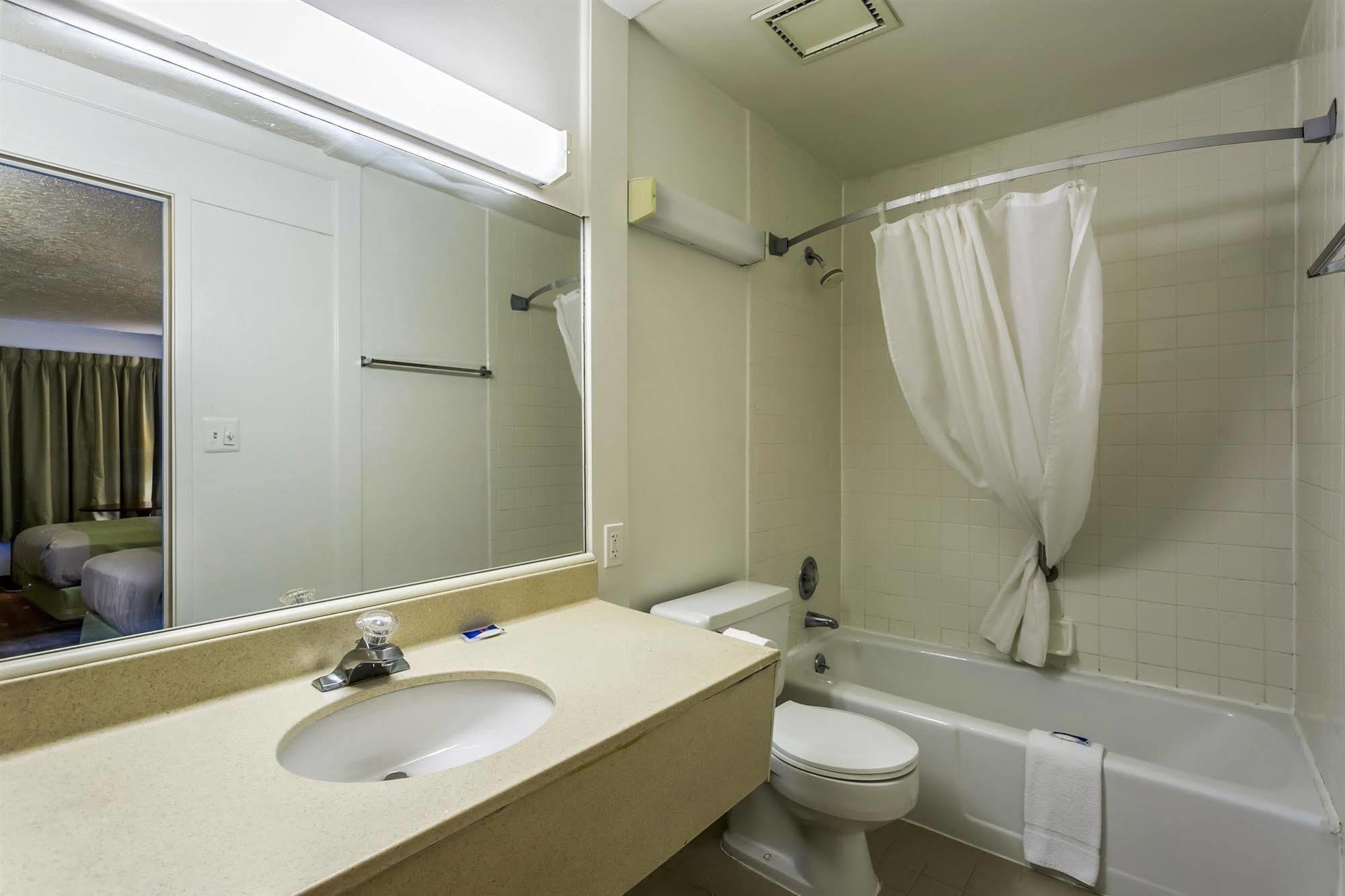Americas Best Value Inn Edgewood, Md Εξωτερικό φωτογραφία