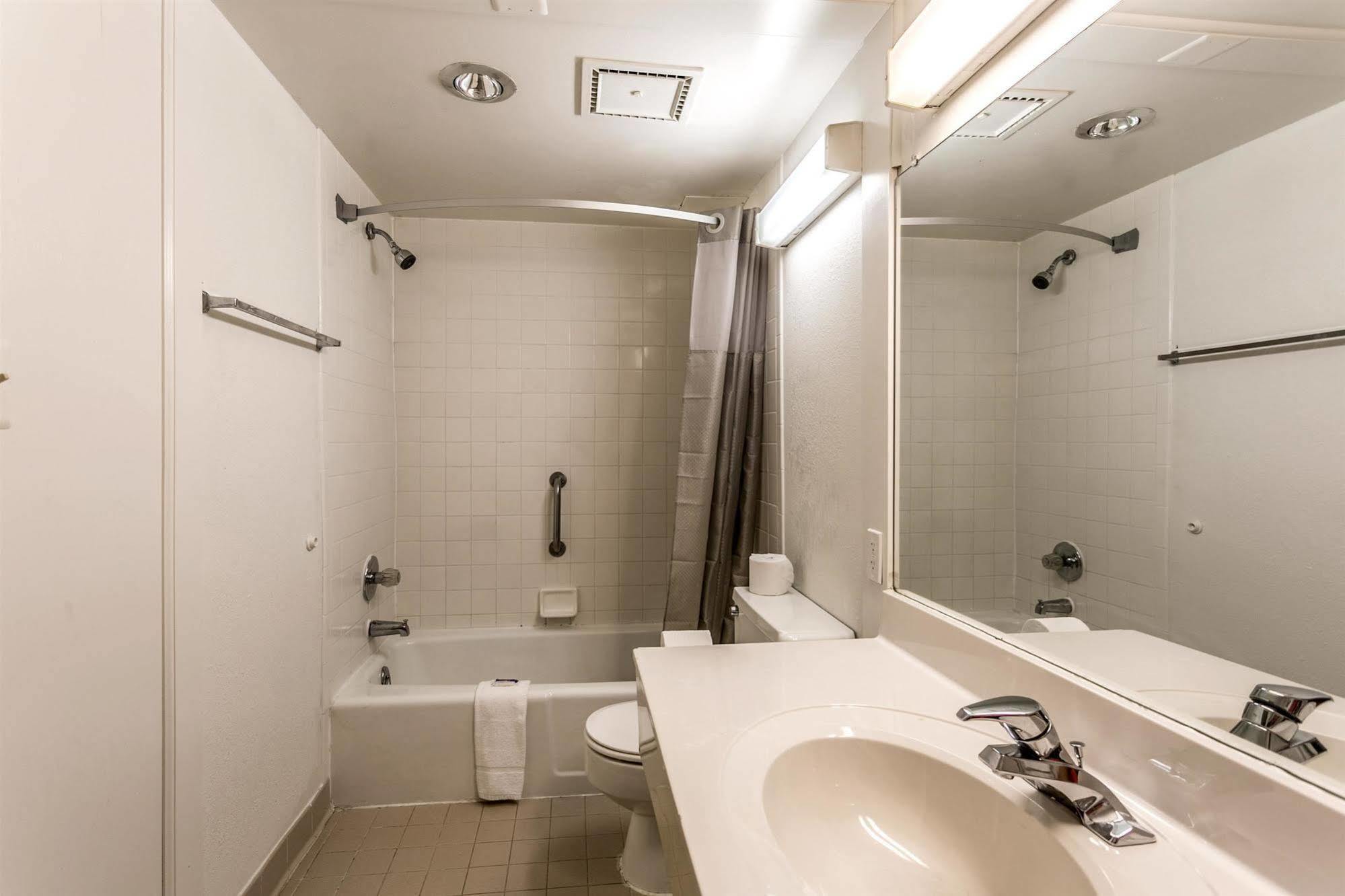Americas Best Value Inn Edgewood, Md Εξωτερικό φωτογραφία